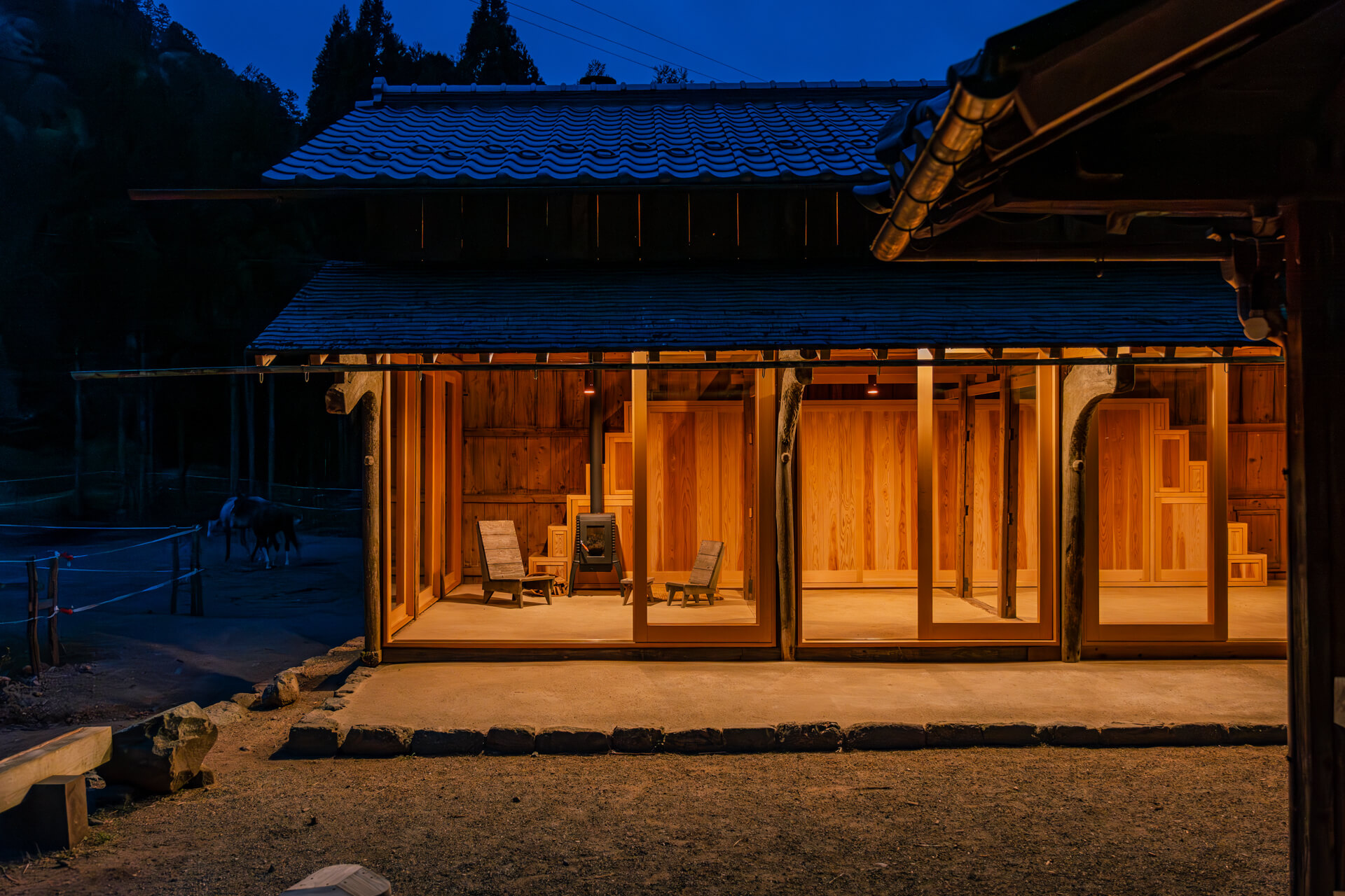 The 2m26 Japanese architecture firm's new Keihoku-cho studio and office 