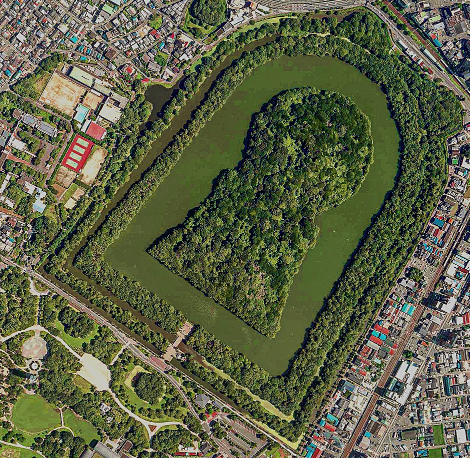 Osaka's giant 5th-century Daisen Kofun is the largest of them all