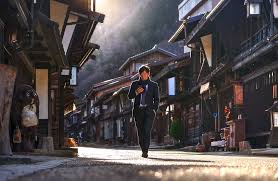 A contemporary strolls through one of Nagano Prefecture's ancient Nakasendo Highway juku post towns.