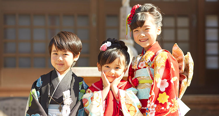 Japan's November Shichigosan or 7-5-3 years of age dress up celebration is something not to miss!