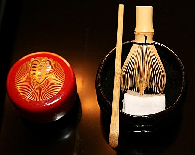 The key accessories for the subtle Japanese tea ceremony.