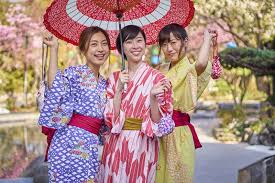 Clothing also shifts in July to short sleeved shirts for salarymen and yukata summer kimono